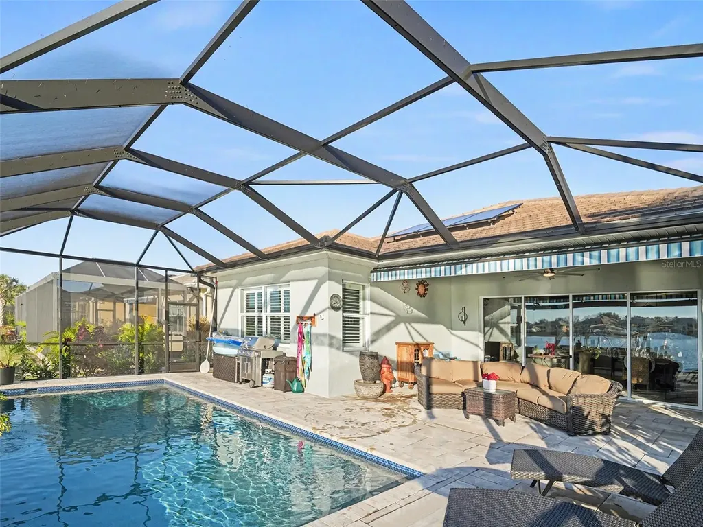 1018 Overlook Court Bradenton FL 34208