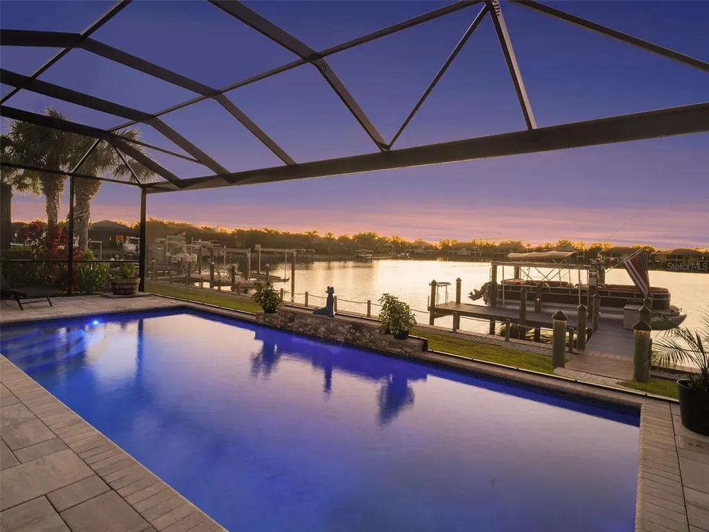 1018 Overlook Court Bradenton FL 34208