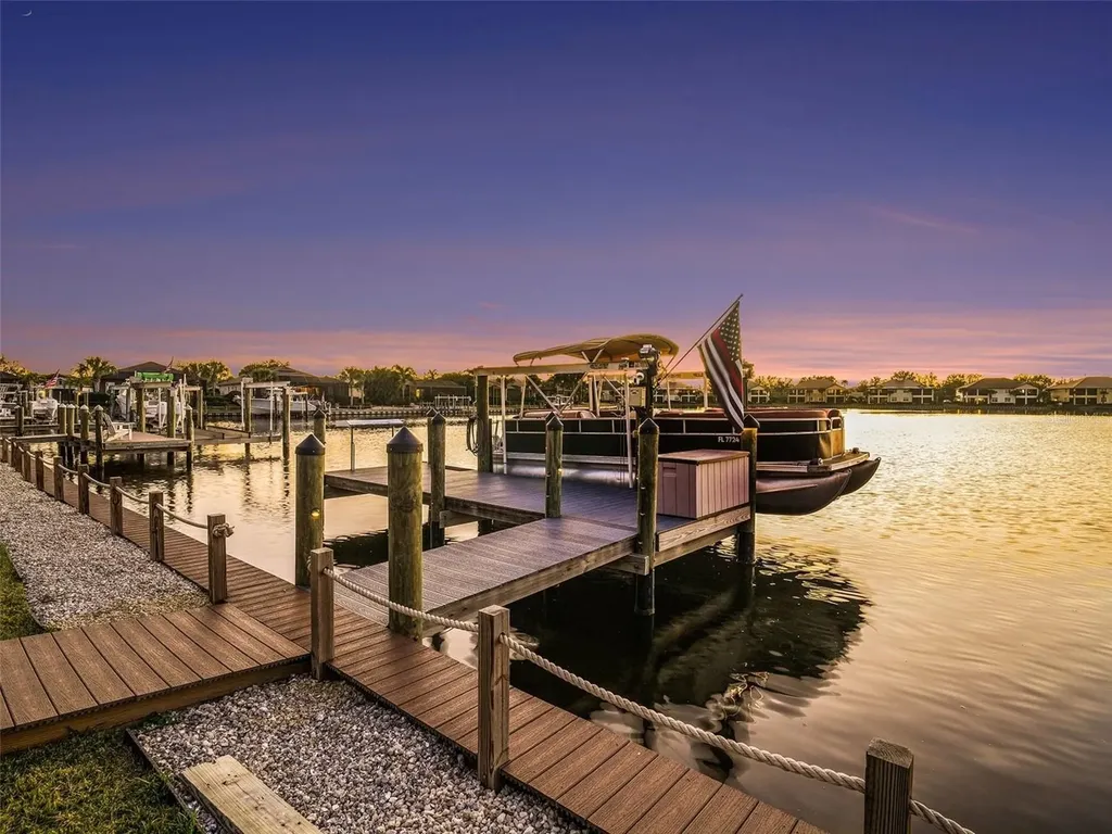 1018 Overlook Court Bradenton FL 34208
