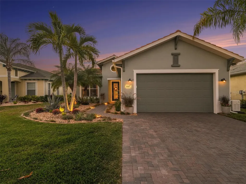 1018 Overlook Court Bradenton FL 34208