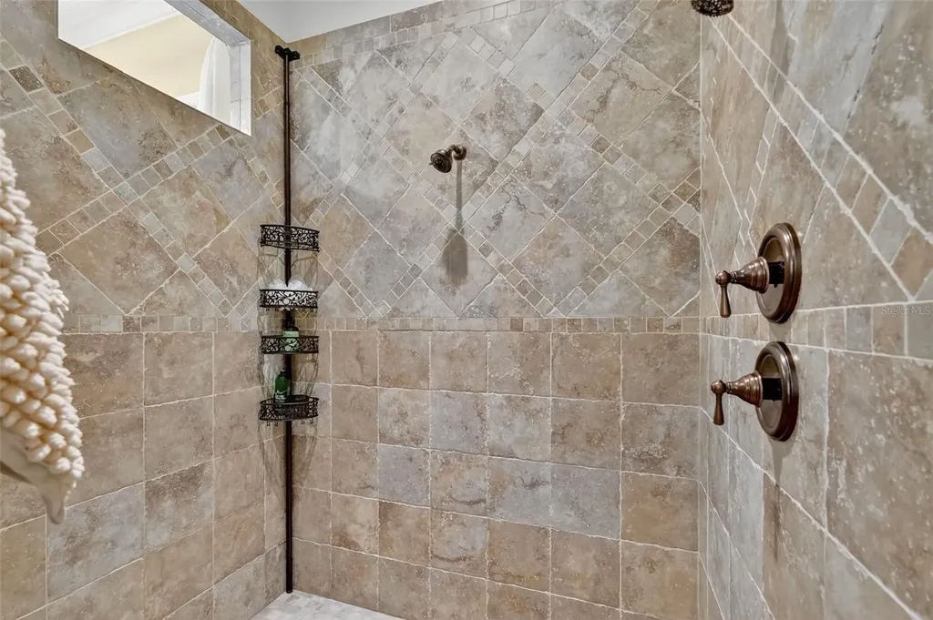 404 Long And Winding Road Howey In The Hills FL 34737