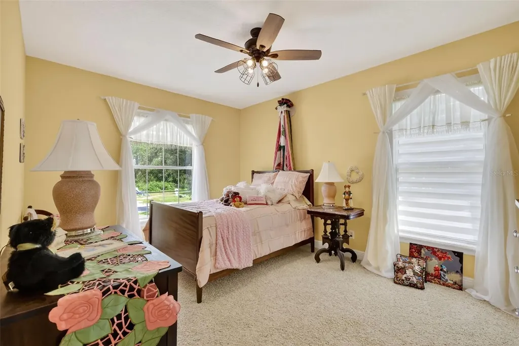 404 Long And Winding Road Howey In The Hills FL 34737