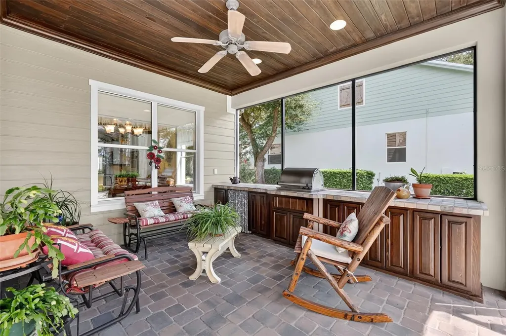 404 Long And Winding Road Howey In The Hills FL 34737
