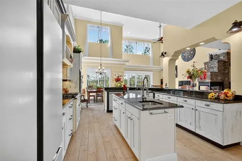 404 Long And Winding Road Howey In The Hills FL 34737