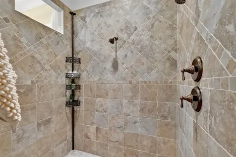 404 Long And Winding Road Howey In The Hills FL 34737