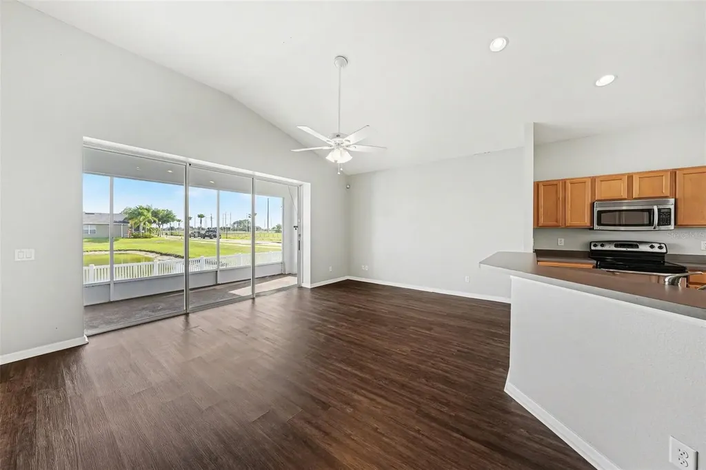 636 Tanana Fall Drive Ruskin FL 33570