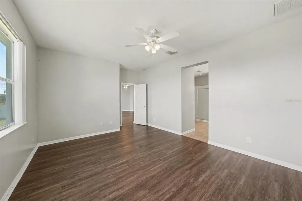 636 Tanana Fall Drive Ruskin FL 33570