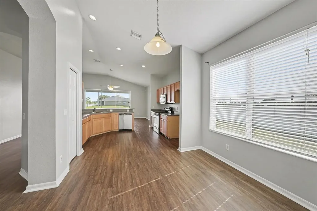 636 Tanana Fall Drive Ruskin FL 33570