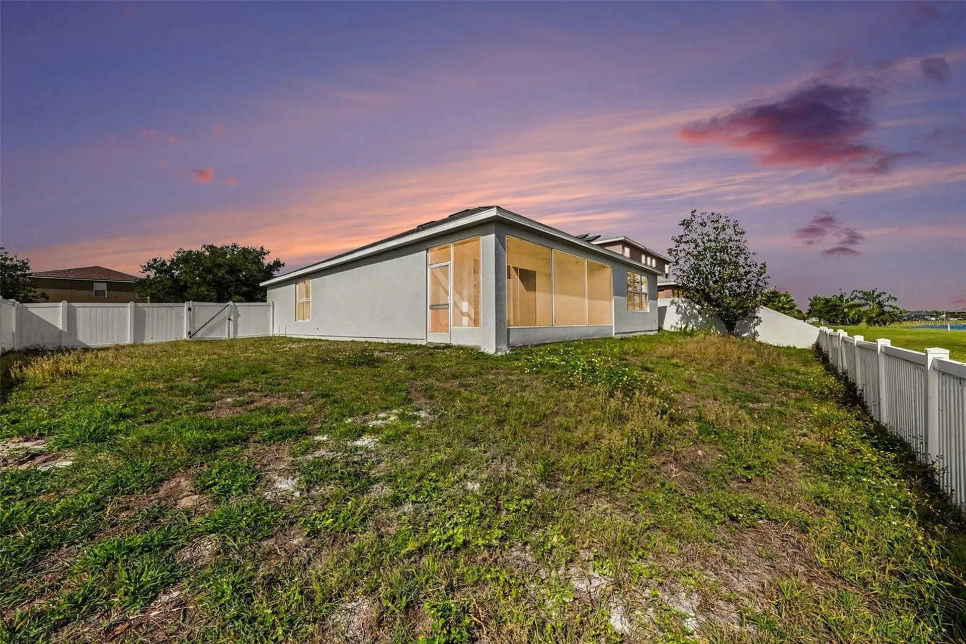 636 Tanana Fall Drive Ruskin FL 33570