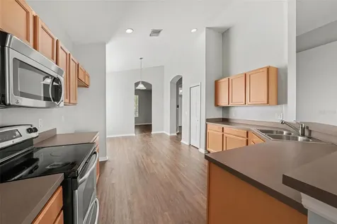 636 Tanana Fall Drive Ruskin FL 33570