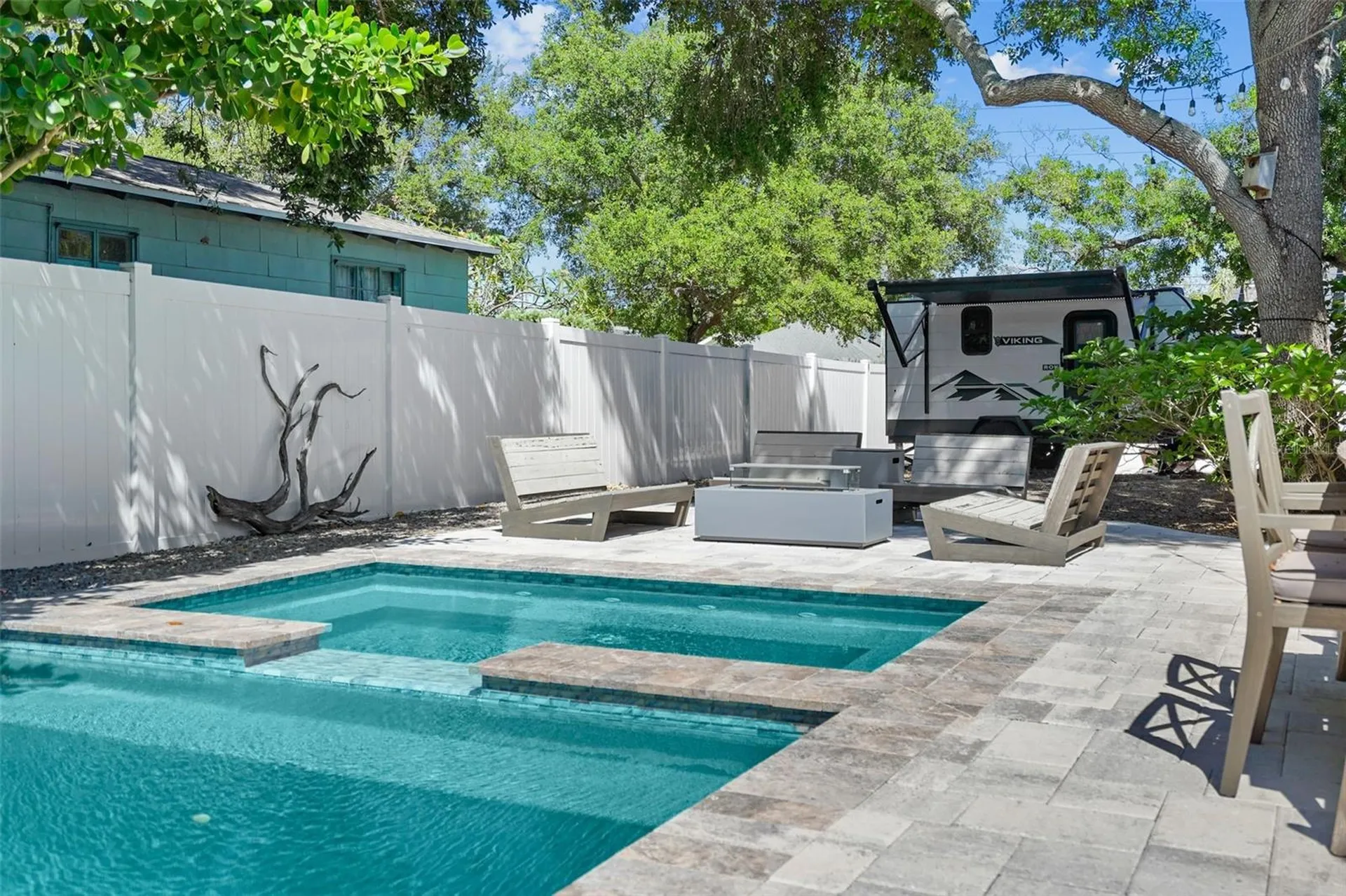 4800 16th Street N St Petersburg FL 33703