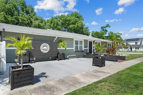 4800 16th Street N St Petersburg FL 33703