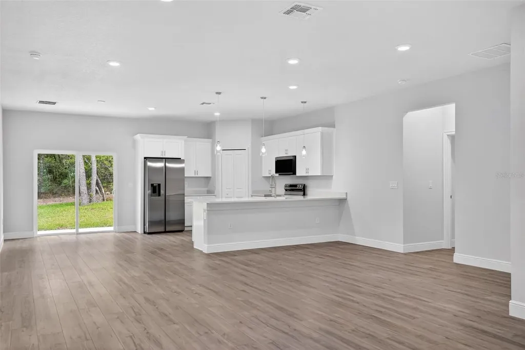 1243 W Shady Lane Citrus Springs FL 34434