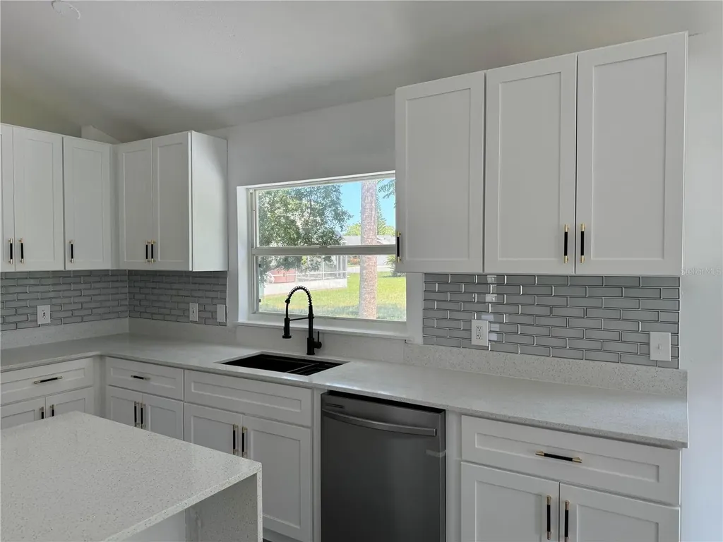 215 Hollowbrook Circle Daytona Beach FL 32114