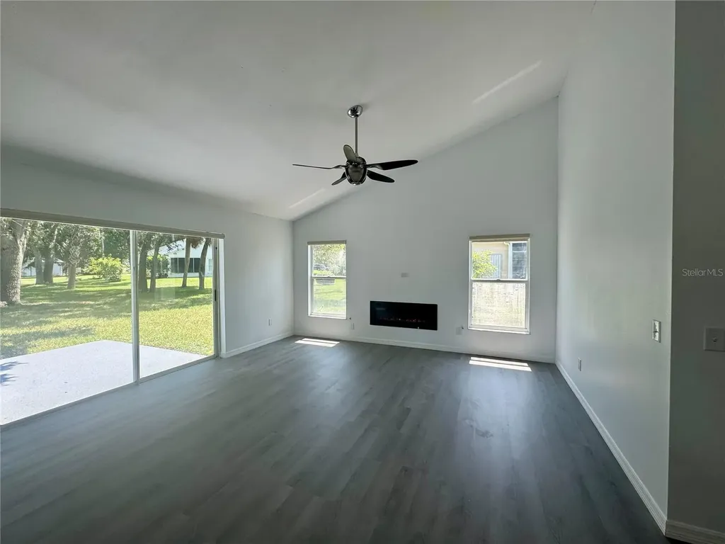 215 Hollowbrook Circle Daytona Beach FL 32114