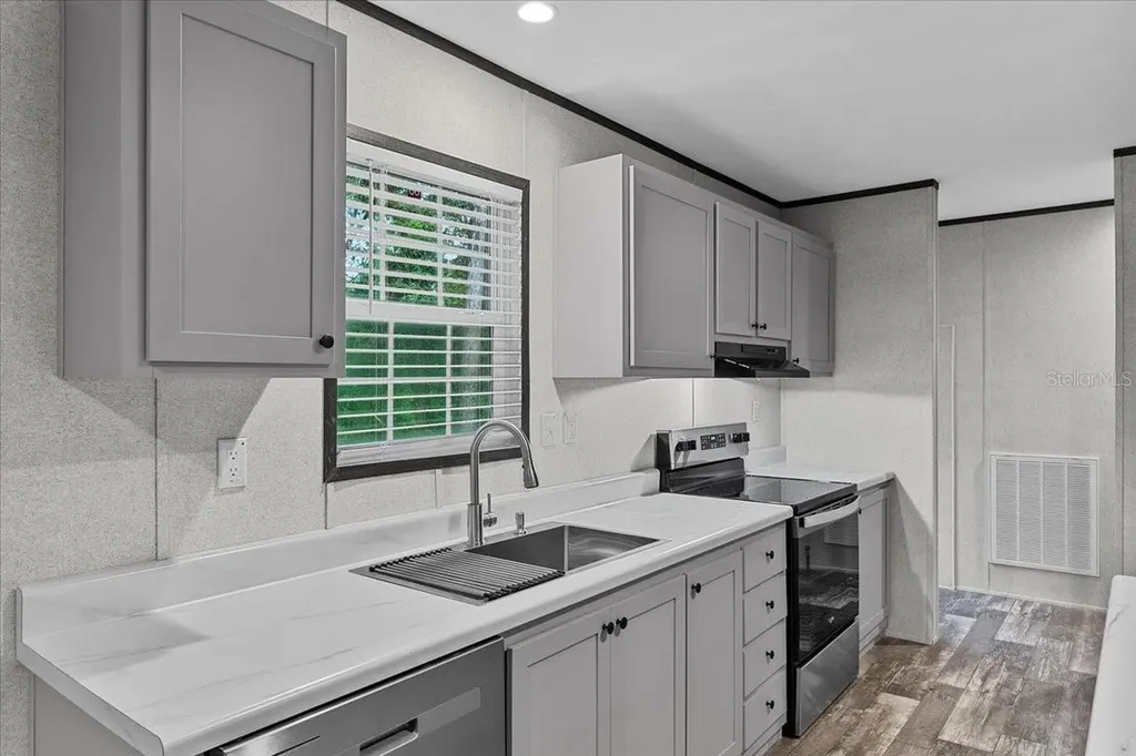 11466 NW 8th Place Ocala FL 34482