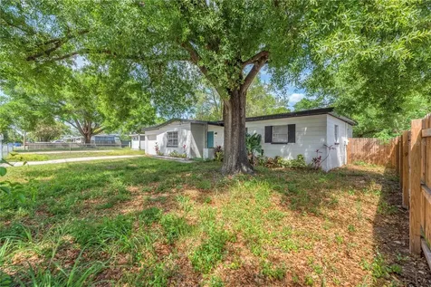 9618 Pine Ridge Avenue Riverview FL 33578
