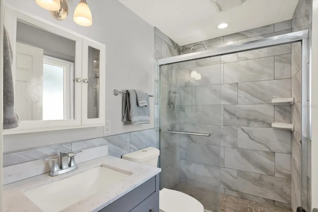 1815 Chateau Drive E Clearwater FL 33756