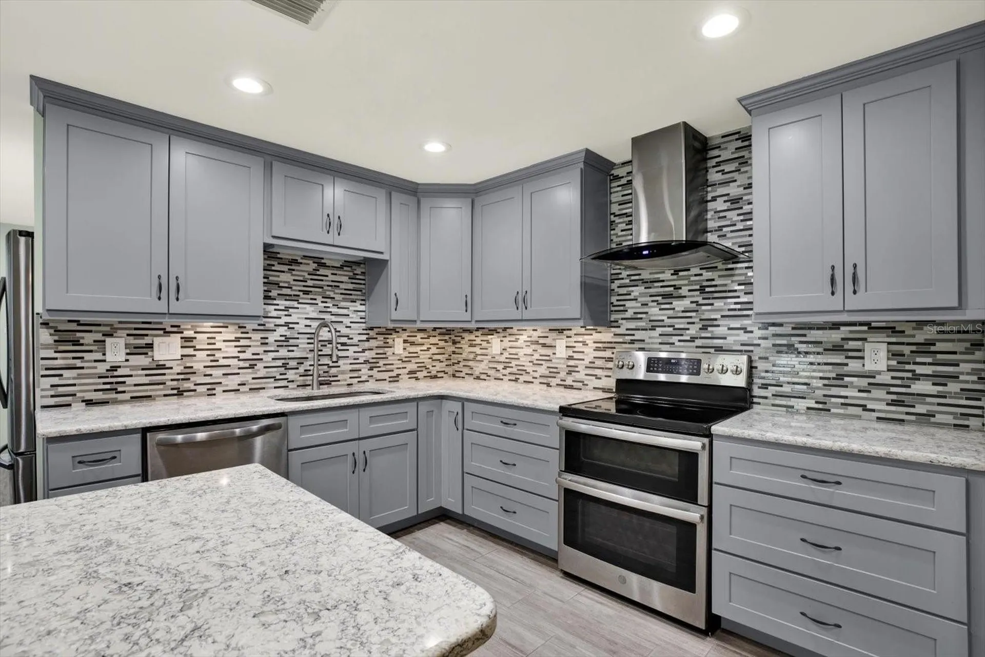 1815 Chateau Drive E Clearwater FL 33756