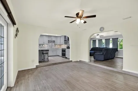 1815 Chateau Drive E Clearwater FL 33756