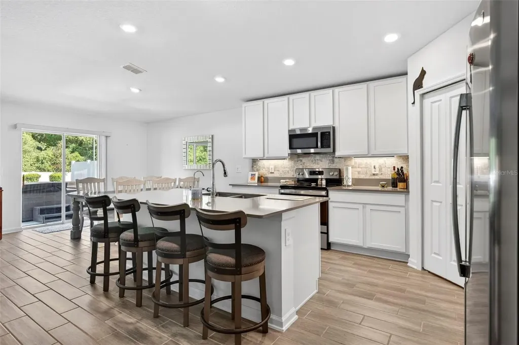 1018 Peach Creek Drive Osteen FL 32764