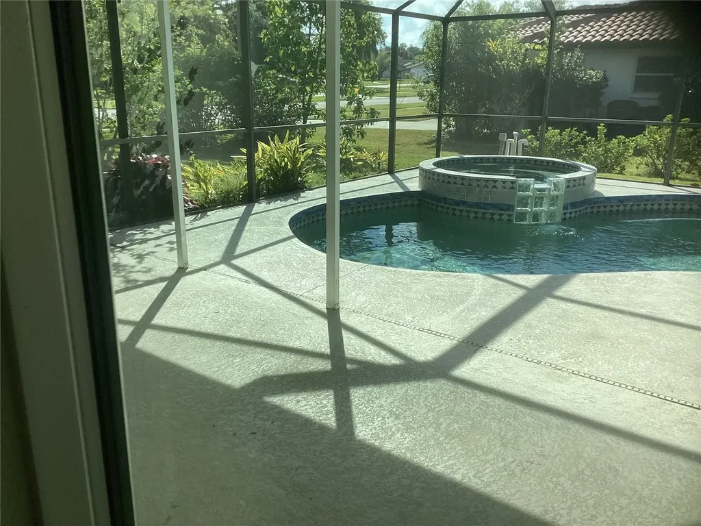 6508 Waterford Circle Sarasota FL 34238