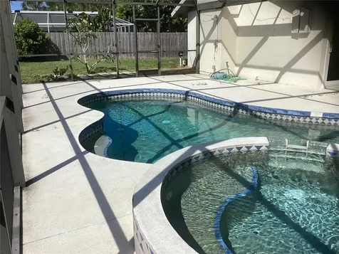 6508 Waterford Circle Sarasota FL 34238