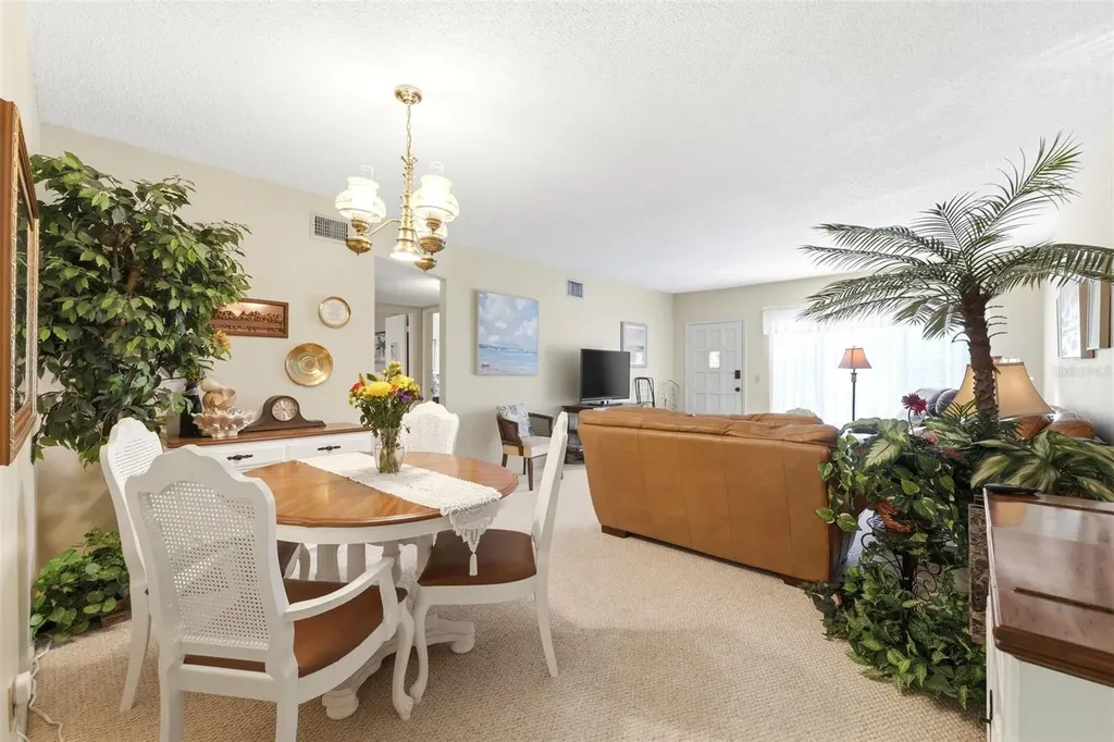 2430 Florentine Way Clearwater FL 33763