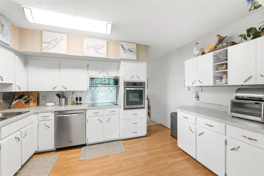 2430 Florentine Way Clearwater FL 33763