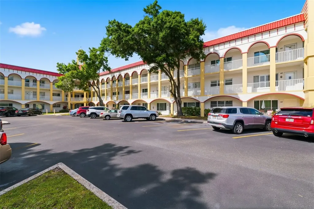 2430 Florentine Way Clearwater FL 33763