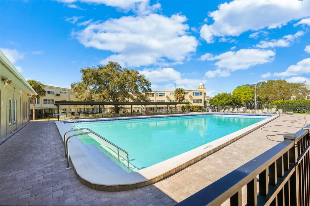 2430 Florentine Way Clearwater FL 33763