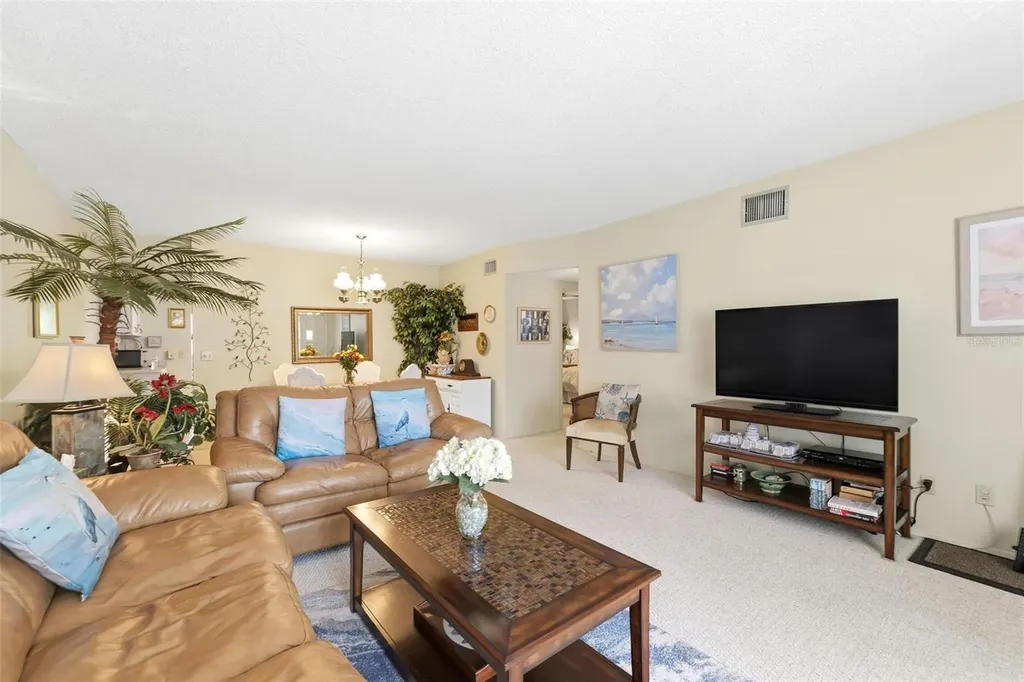2430 Florentine Way Clearwater FL 33763