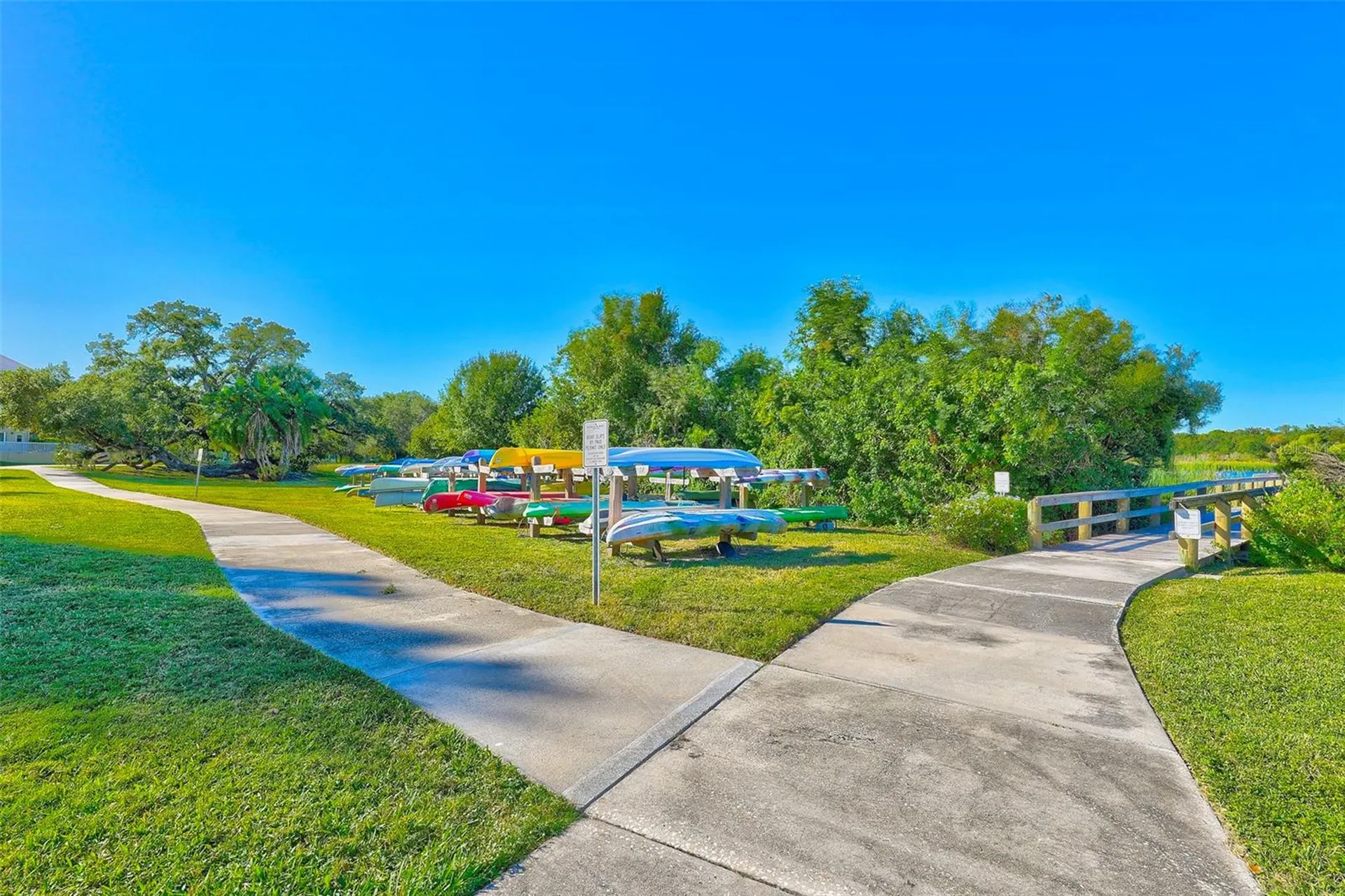 2430 Florentine Way Clearwater FL 33763