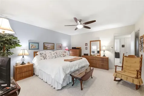 2430 Florentine Way Clearwater FL 33763