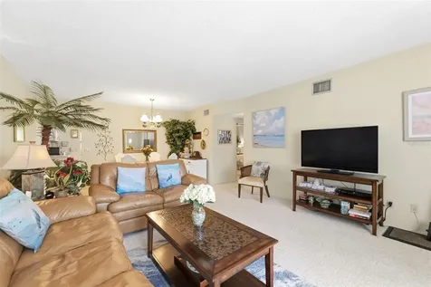 2430 Florentine Way Clearwater FL 33763