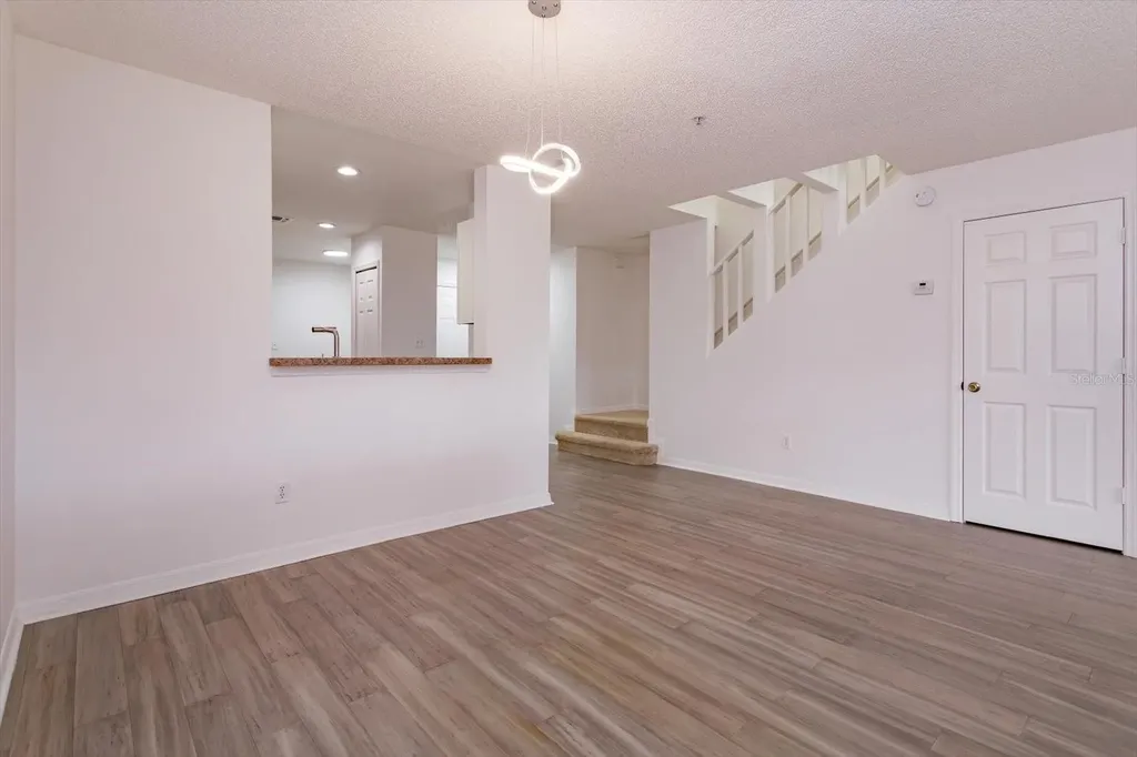 671 Post Oak Circle Altamonte Springs FL 32701