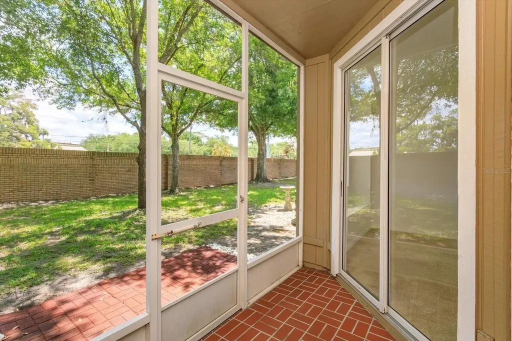 671 Post Oak Circle Altamonte Springs FL 32701