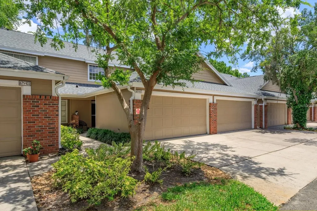 671 Post Oak Circle Altamonte Springs FL 32701