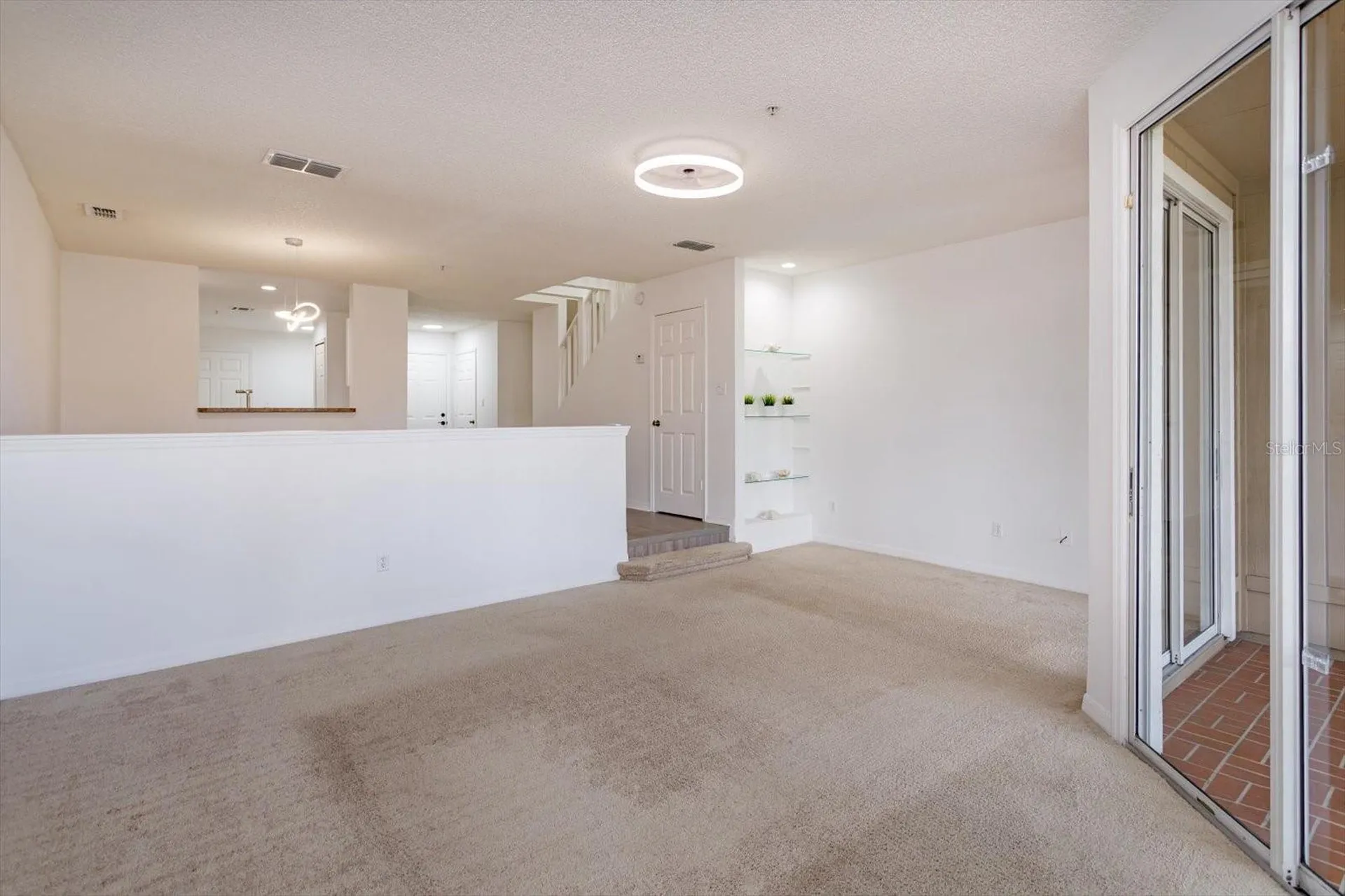 671 Post Oak Circle Altamonte Springs FL 32701