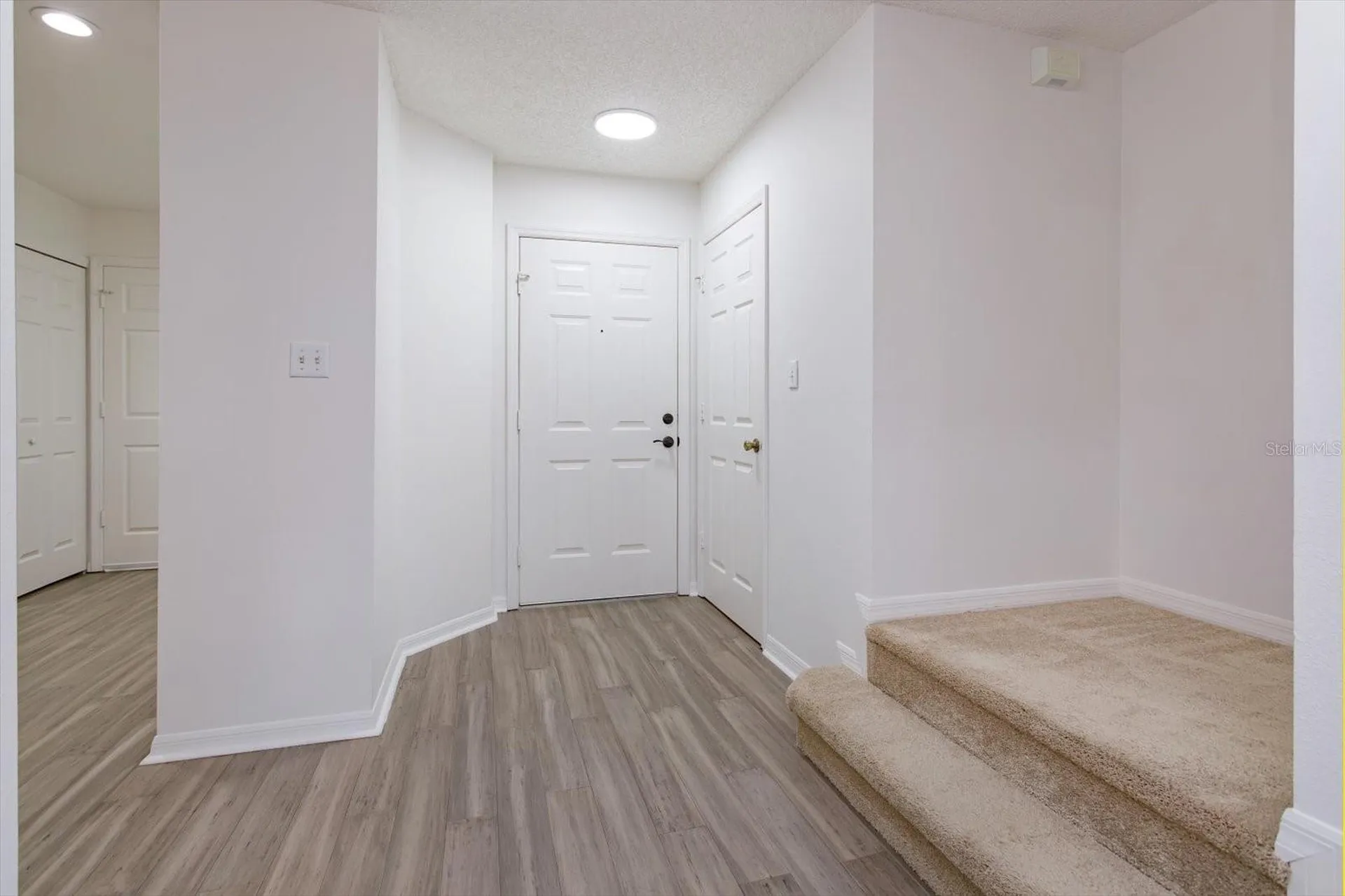 671 Post Oak Circle Altamonte Springs FL 32701