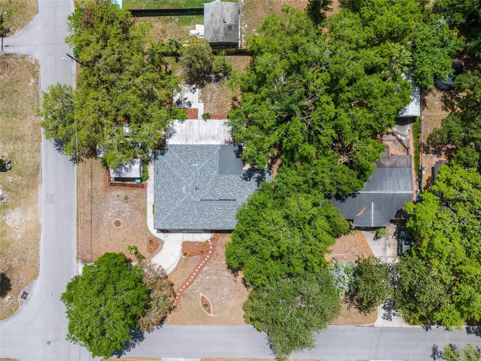 1502 W Meadowbrook Avenue Tampa FL 33612