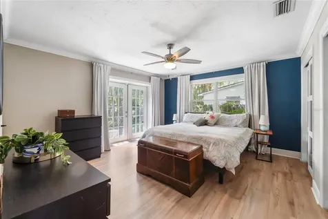 1502 W Meadowbrook Avenue Tampa FL 33612
