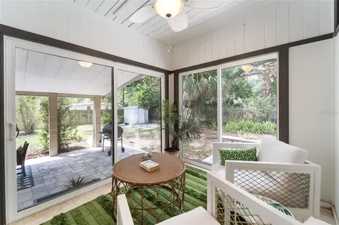 1502 W Meadowbrook Avenue Tampa FL 33612