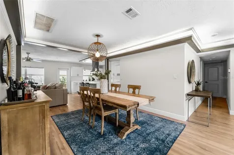 1502 W Meadowbrook Avenue Tampa FL 33612