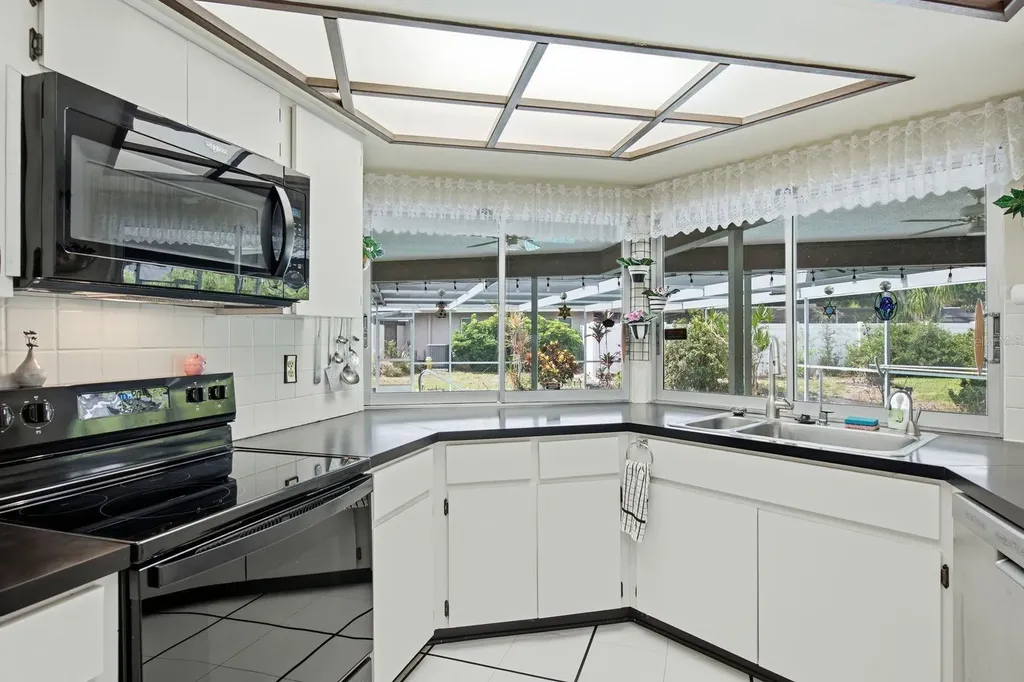 2768 Northridge Drive E Clearwater FL 33761