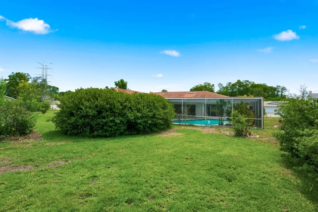 2768 Northridge Drive E Clearwater FL 33761