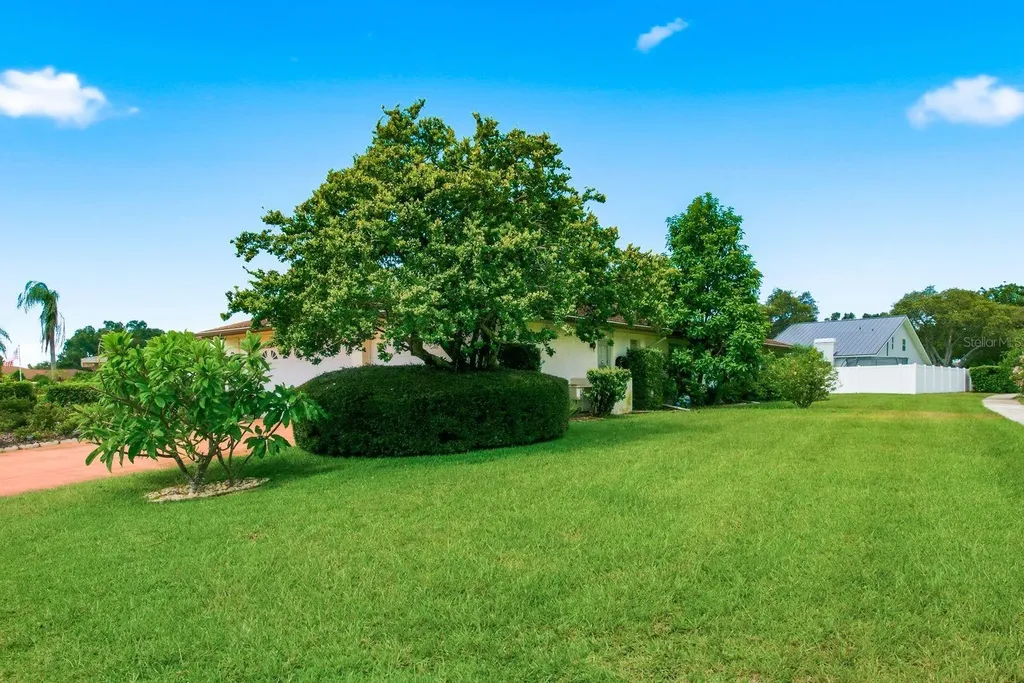 2768 Northridge Drive E Clearwater FL 33761