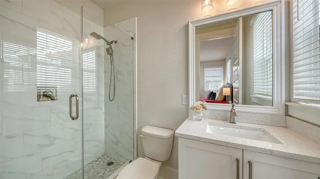 512 Laurel Park Drive Sarasota FL 34236