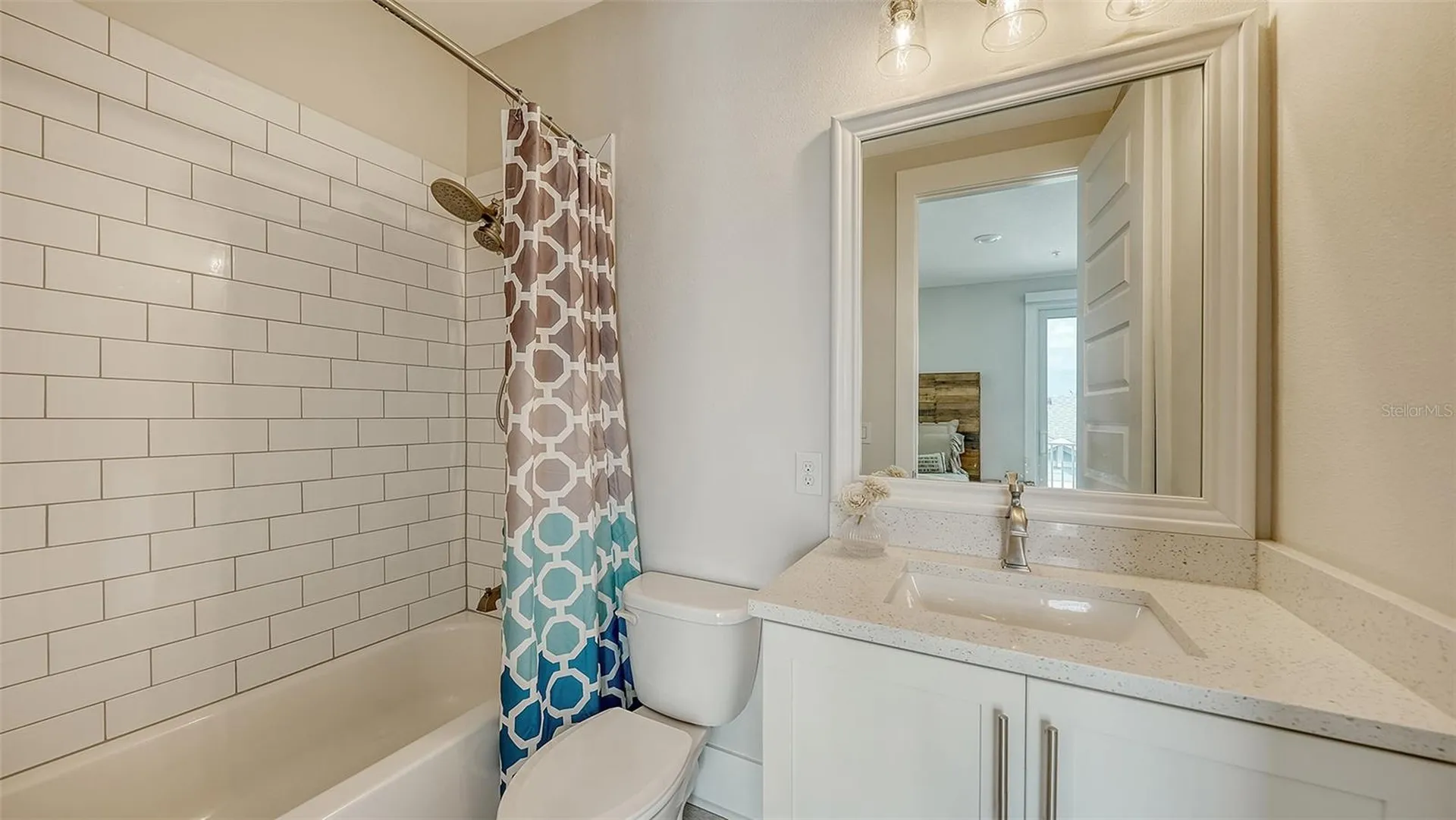 512 Laurel Park Drive Sarasota FL 34236