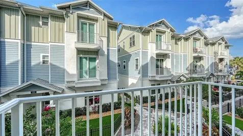 512 Laurel Park Drive Sarasota FL 34236